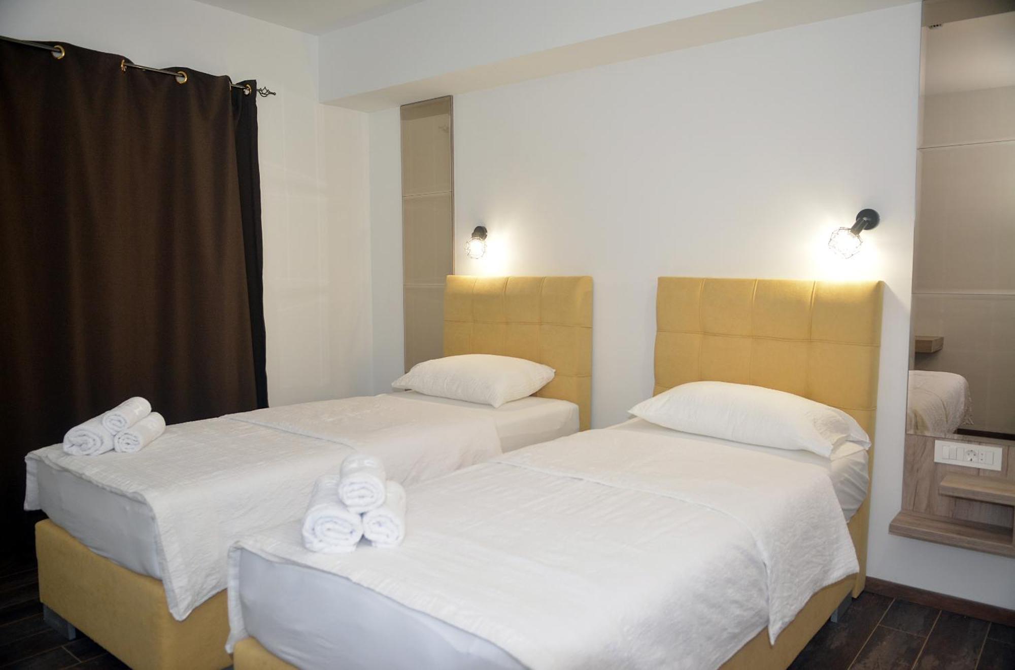 Boulevard Luxury Apartments City Center 奥赫里德 外观 照片