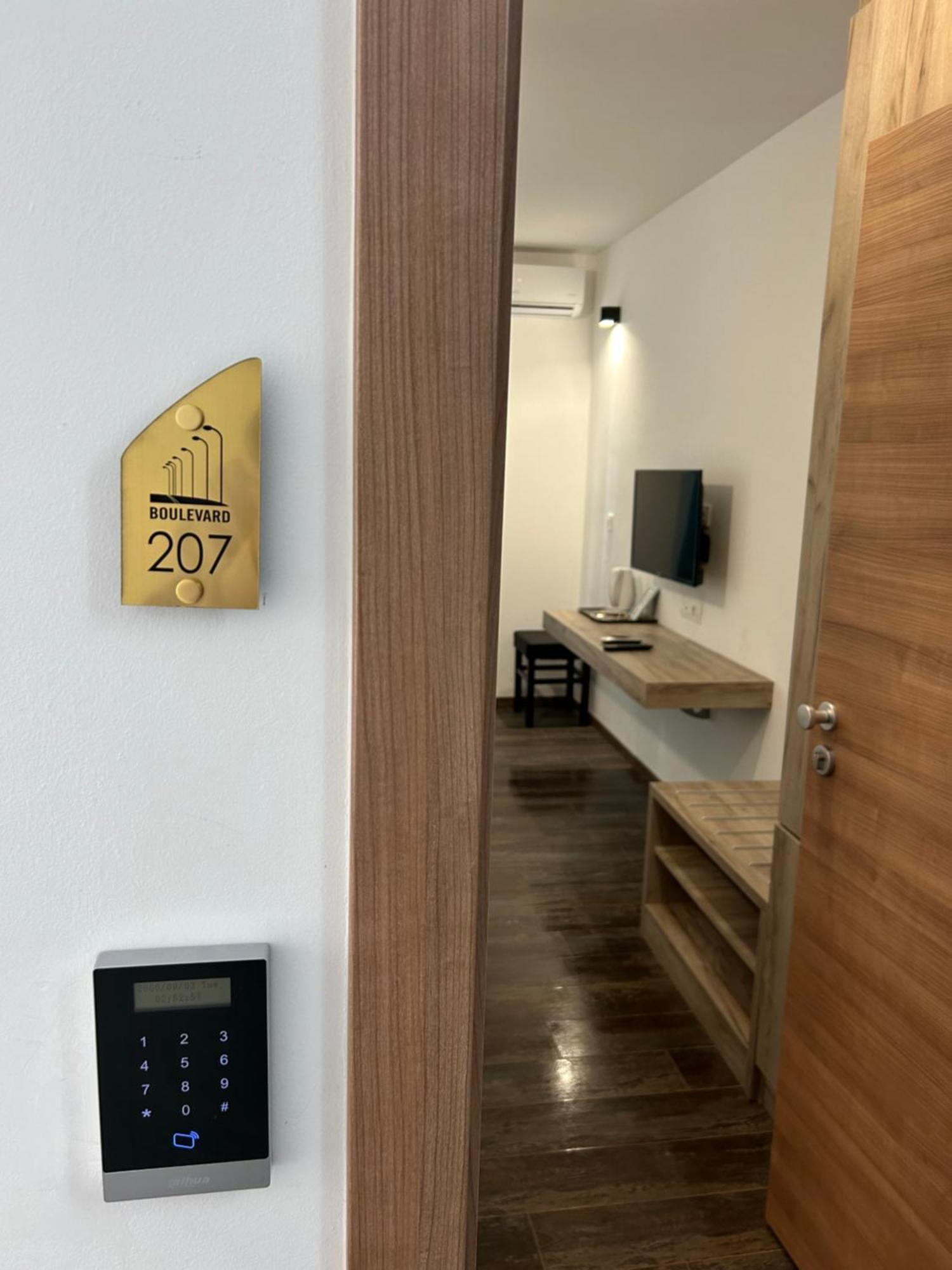 Boulevard Luxury Apartments City Center 奥赫里德 外观 照片